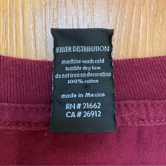 Vintage Famous Stars & Straps Men’s Y2K Logo T-Shirt Size 2XL - Picture 9 of 9